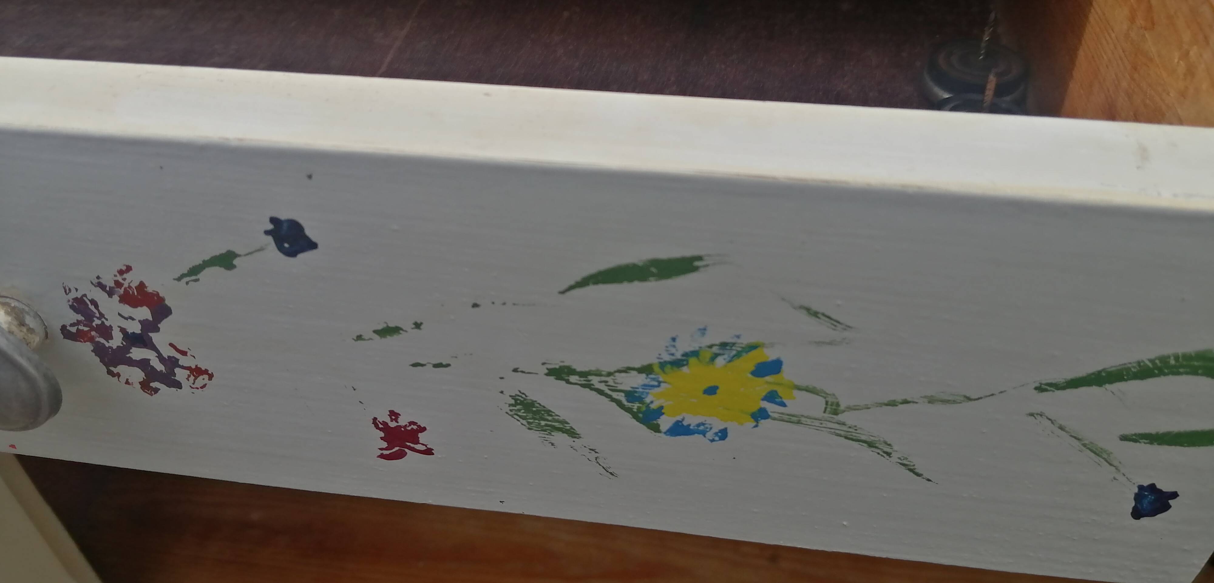 Parisian buffet decorated with flowers