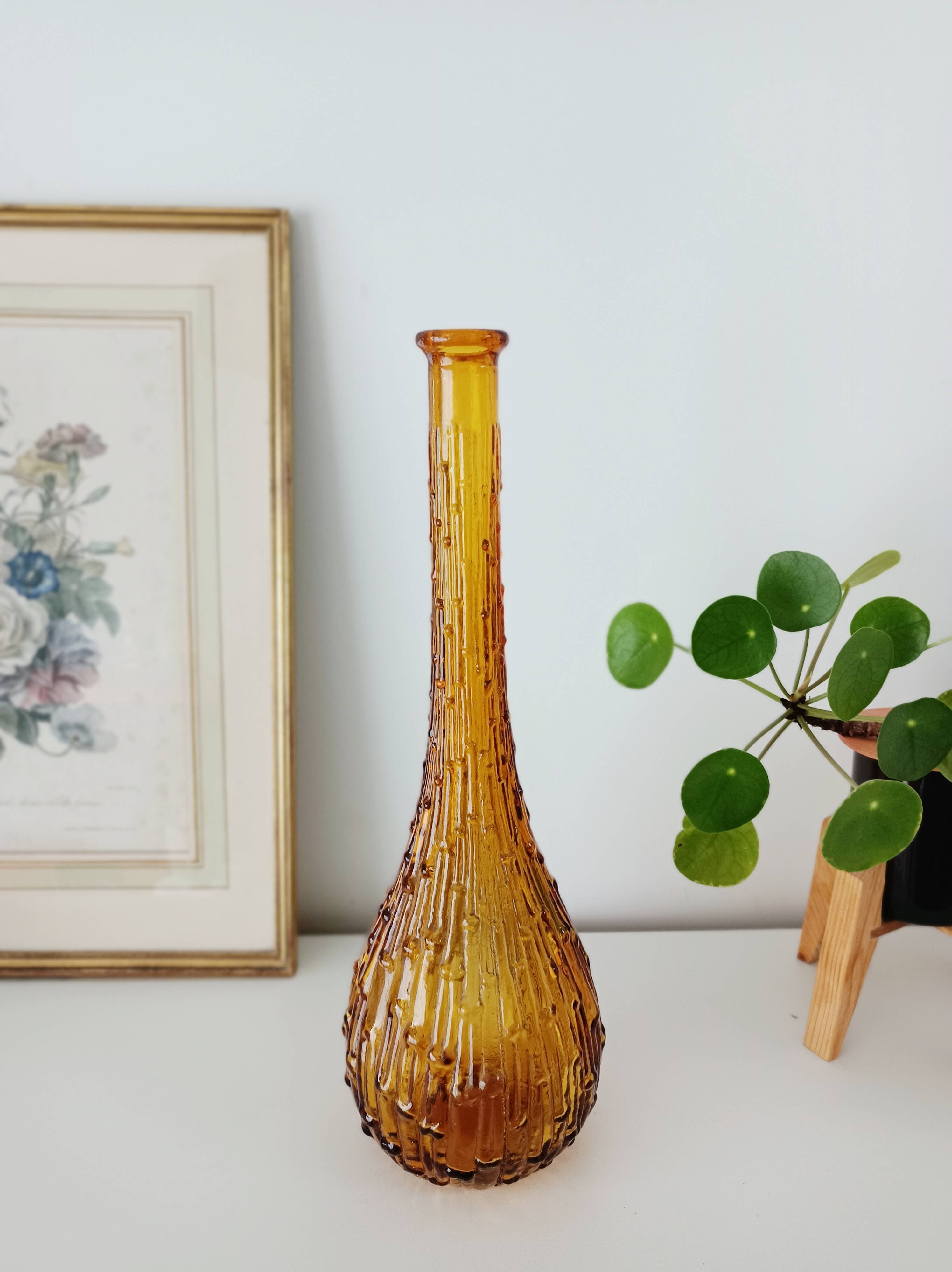 Bottle, carafe Empoli in amber glass