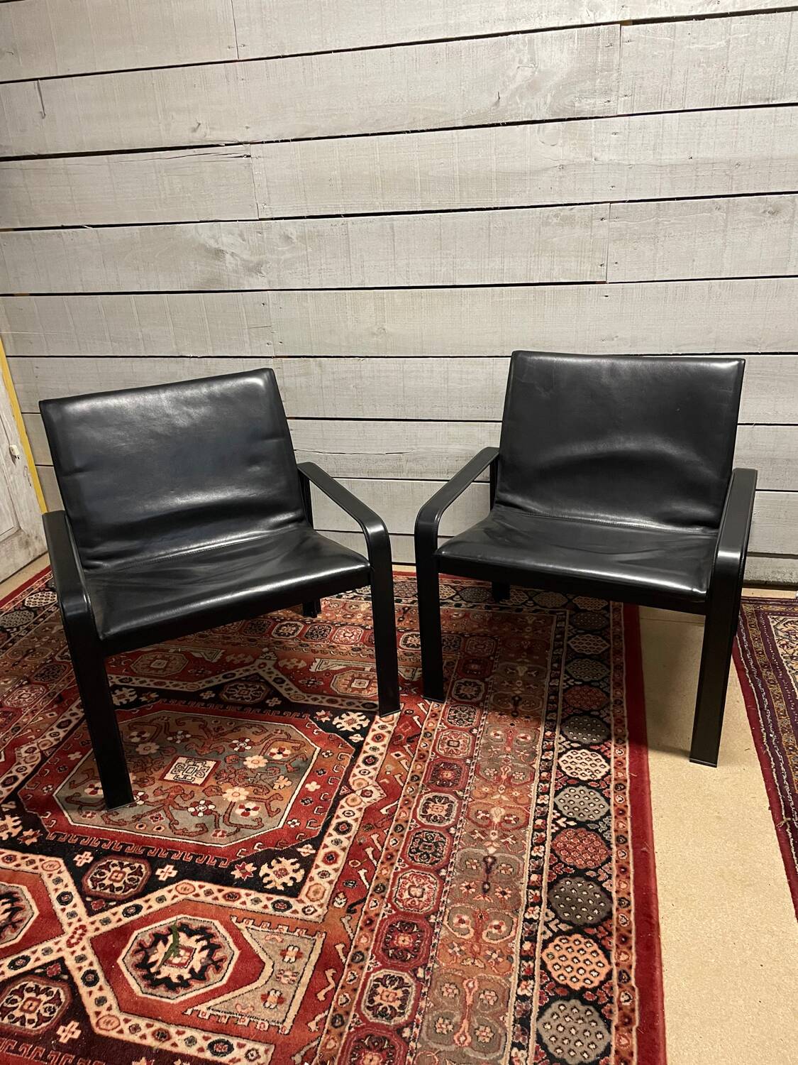 Pair of designer armchairs Matteo Grassi Italy