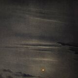 Ancienne illustration sur le soleil vu de Saturne et de la Terre – 1930