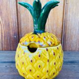 Pineapple pot in slip