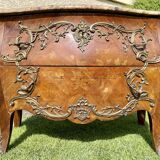 Commode marqueterie & bronze style Louis XV