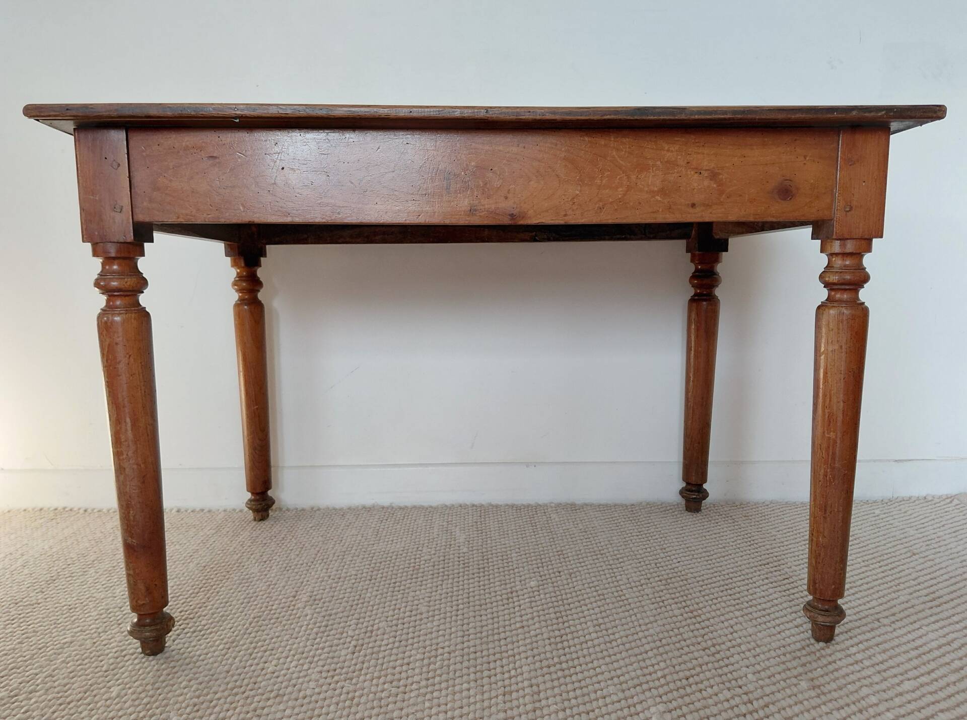 Mahogany side table with turned legs, antique, 19th century.