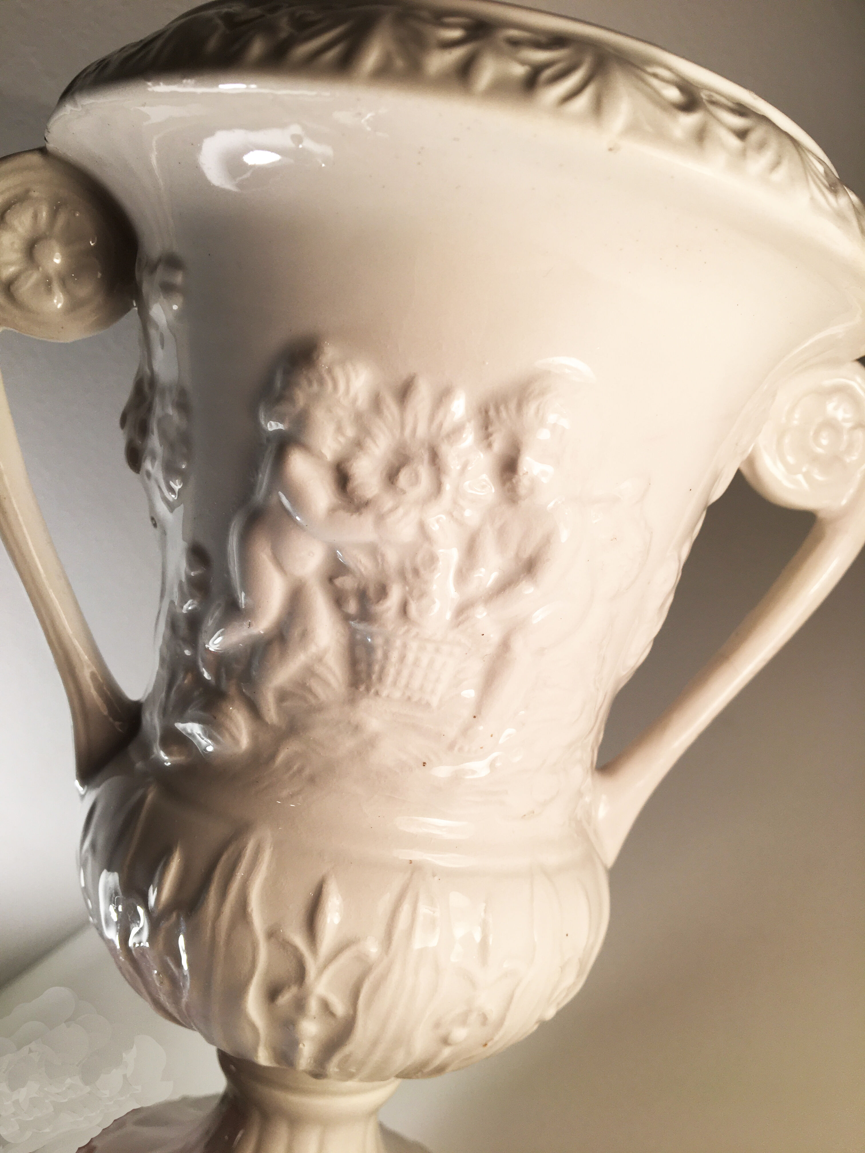 Vases "Medicis" balustre with two white ceramic handles