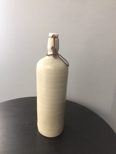 Bouteille en grès