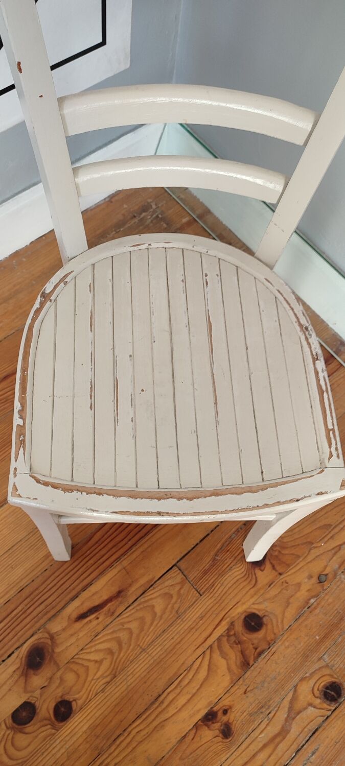 Bistro chair