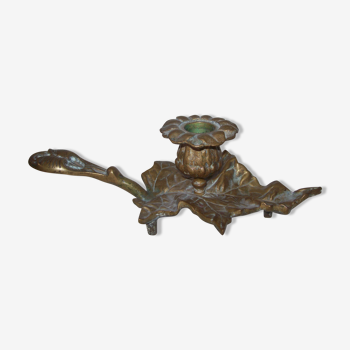 Bougeoir ancien en bronze