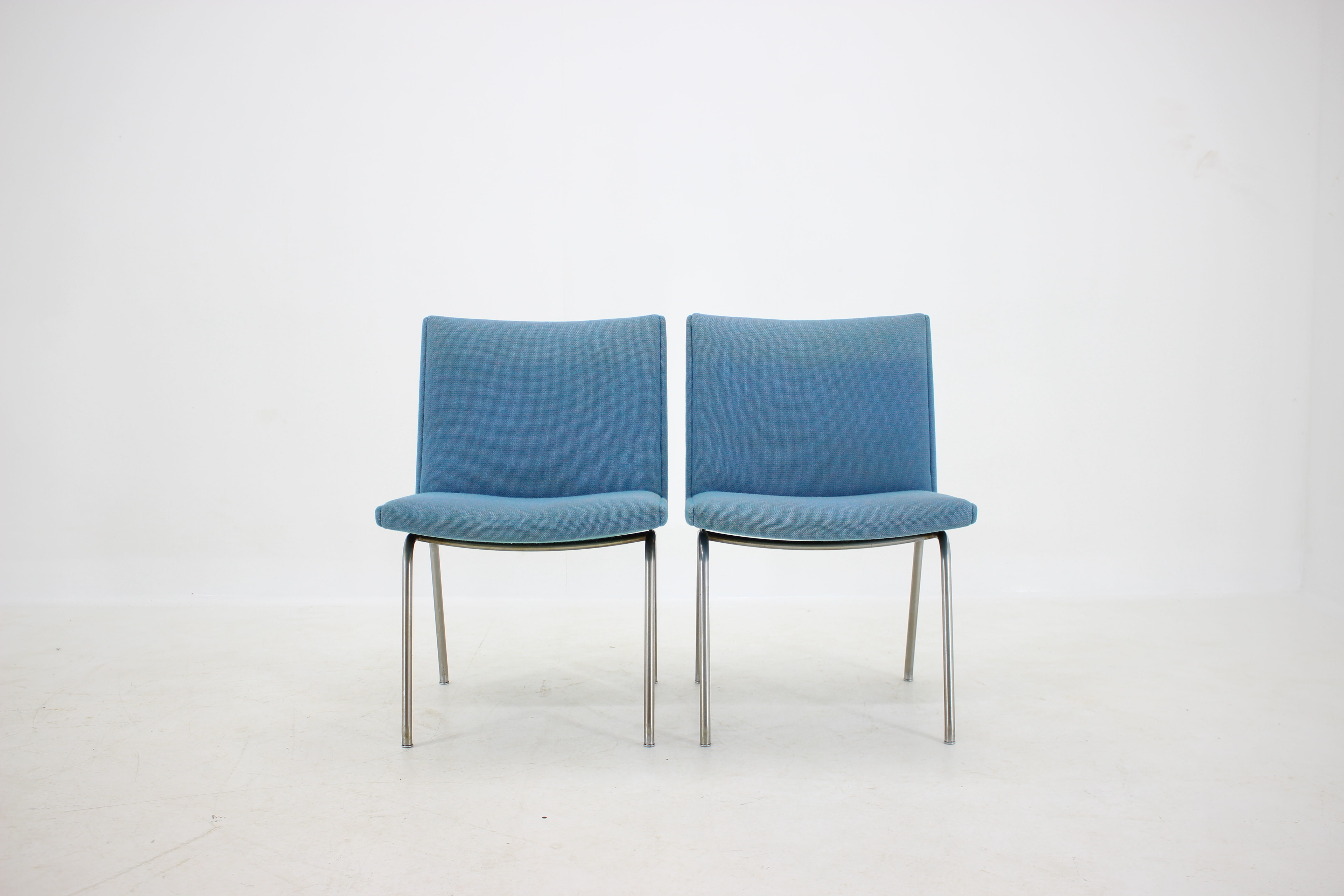 1960s Hans J. Wegner Airport Lounge Chairs for A.P. Stolen, Set of 4