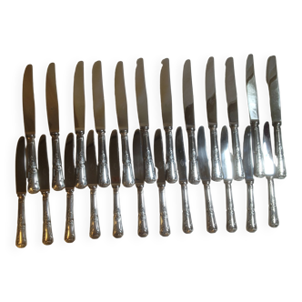 24 silver metal knives and Louis XV style stainless steel blade