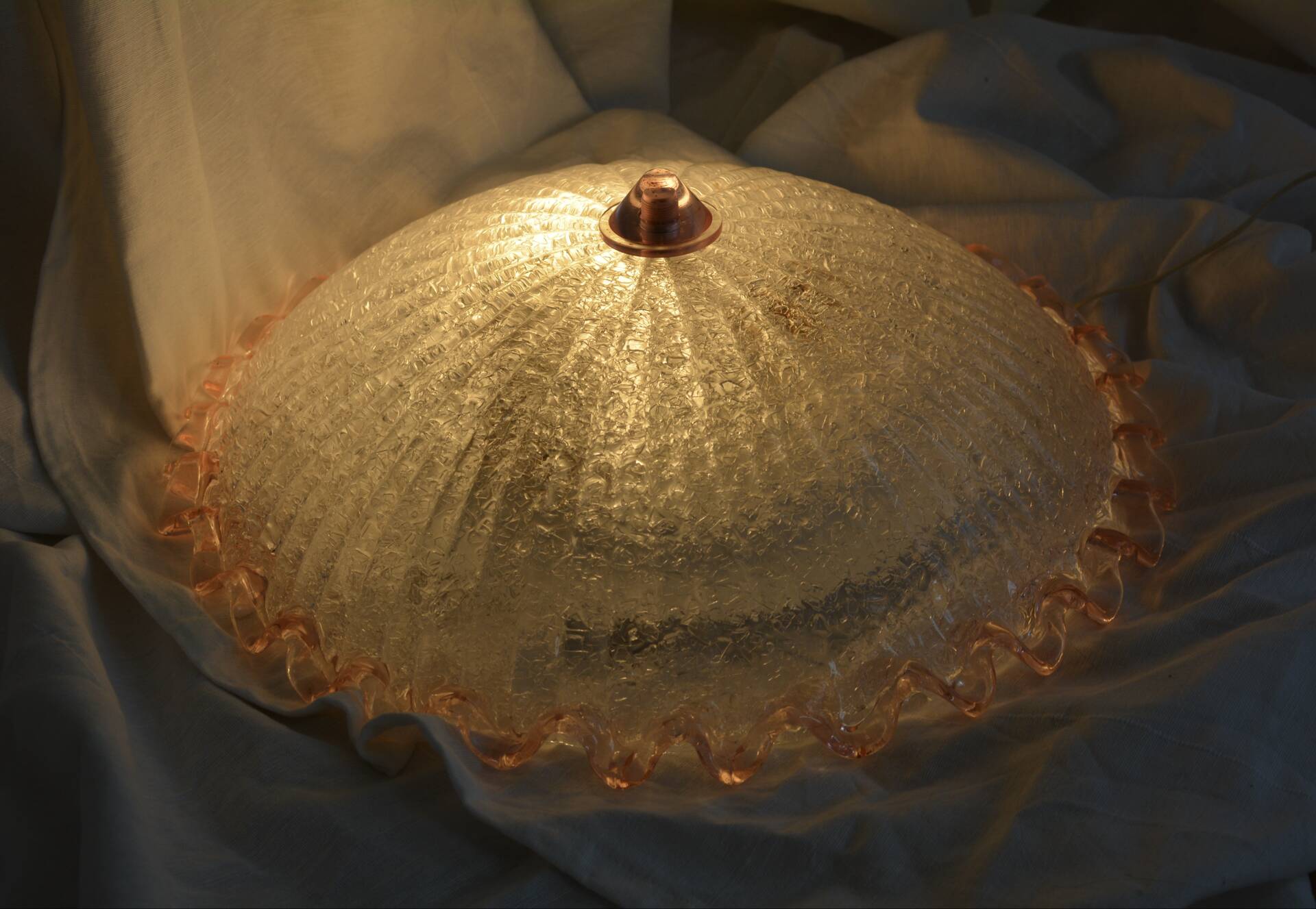 Vintage Italian ceiling light in pink Murano glass, 40 cm