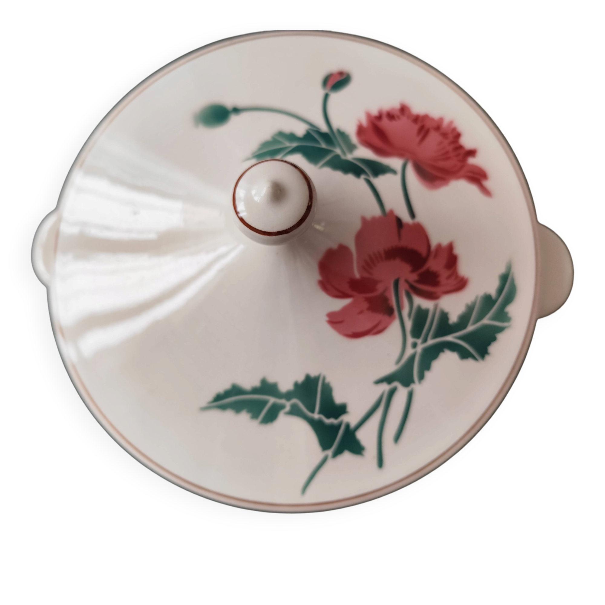 Luxeuil soup tureen
