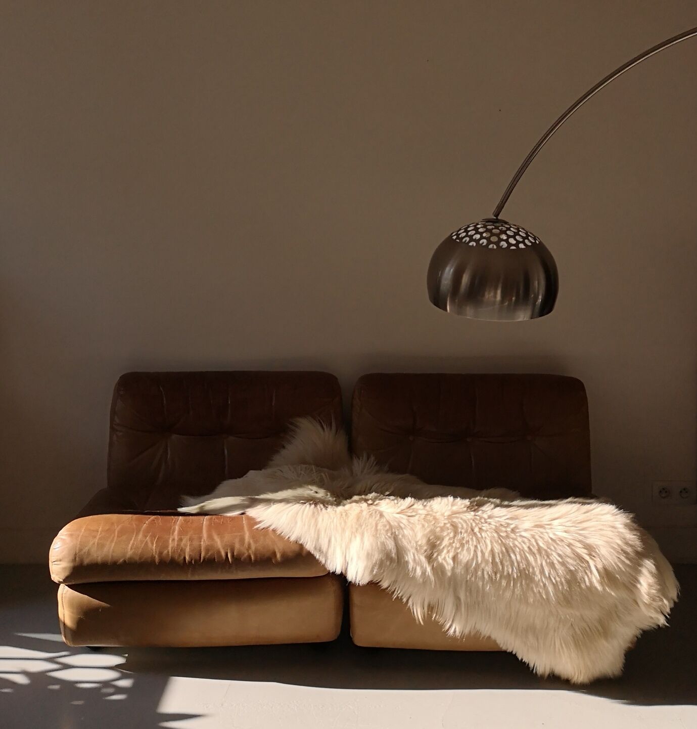 Leather sofa, Amanta model by Mario Bellini for B&B Italia, 1970