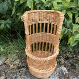 Small wicker bread basket