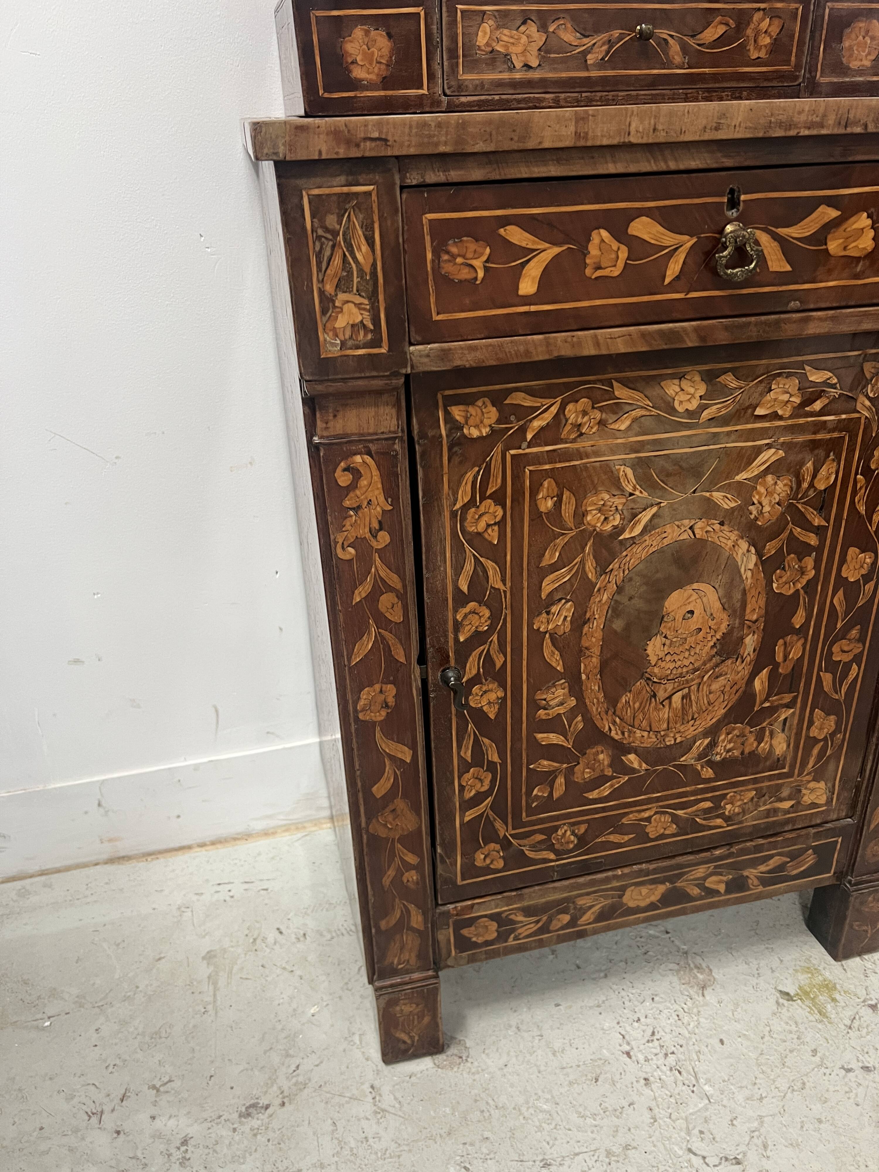 Dutch marquetry dressing table, 19th century.