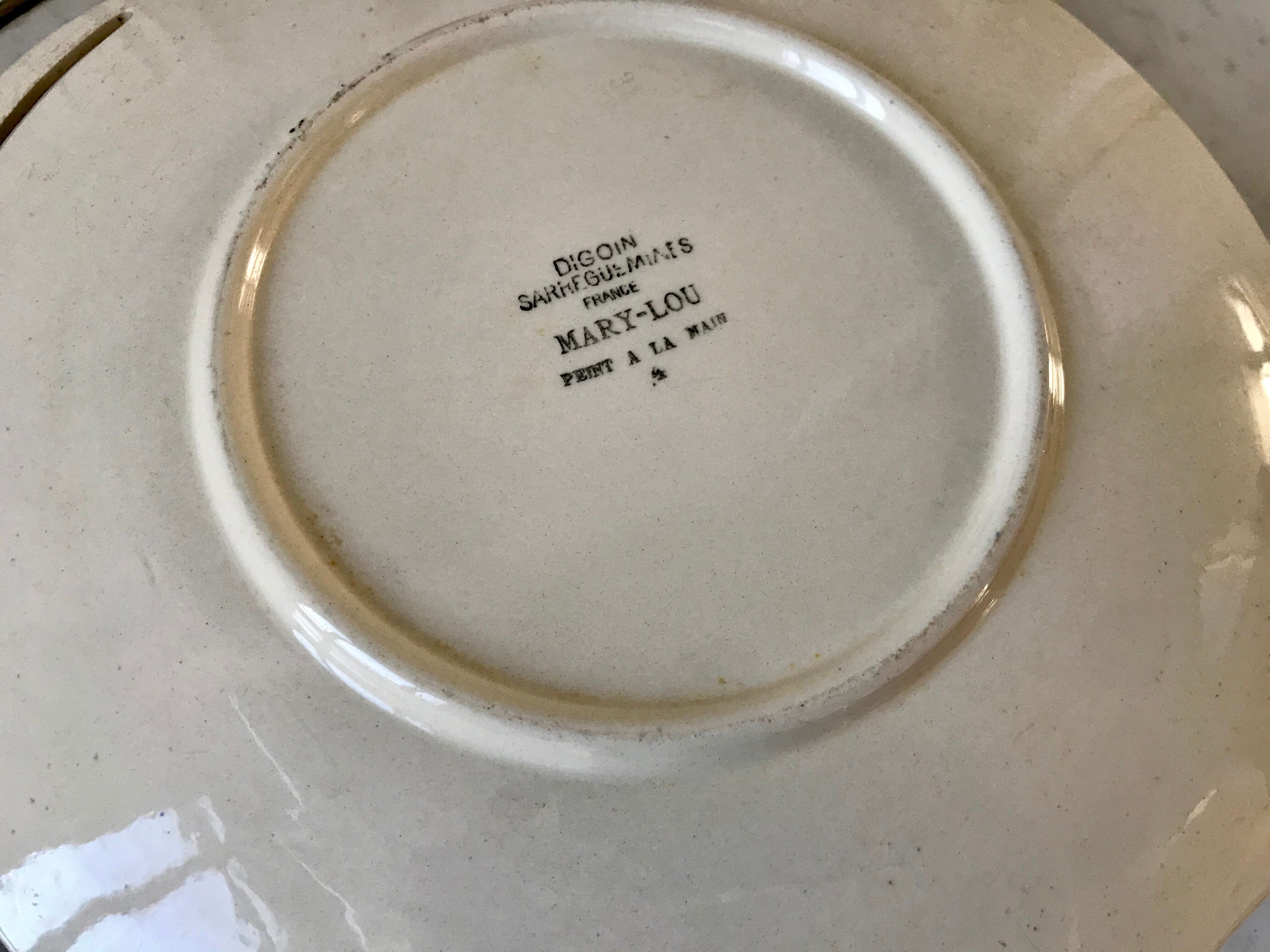 Cake consisting of a cake dish and 8 dessert plates Digoin Sarreguemi