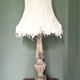 Lampe en bois patiné
