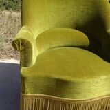 Paire de fauteuils crapauds en velours vert