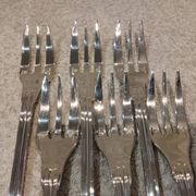 6 silver-plated metal cake forks by Christofle Chinon, 16cm