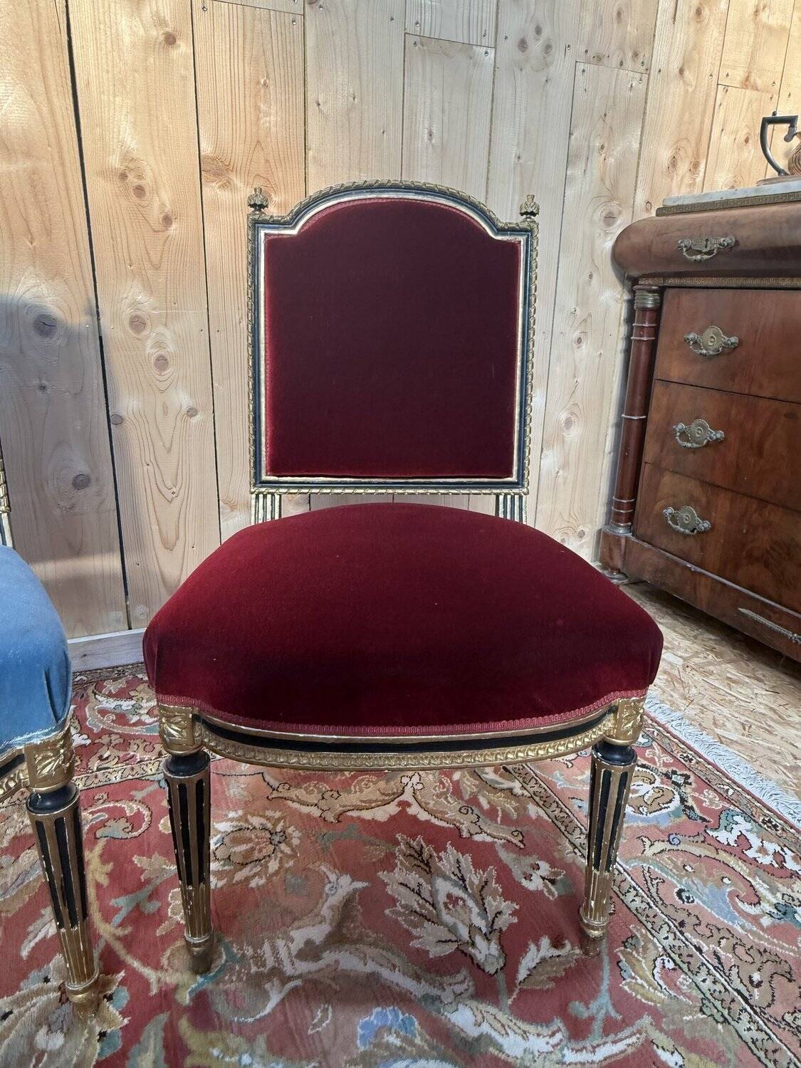 Set of 4 Napoleon III chairs in black and gold.