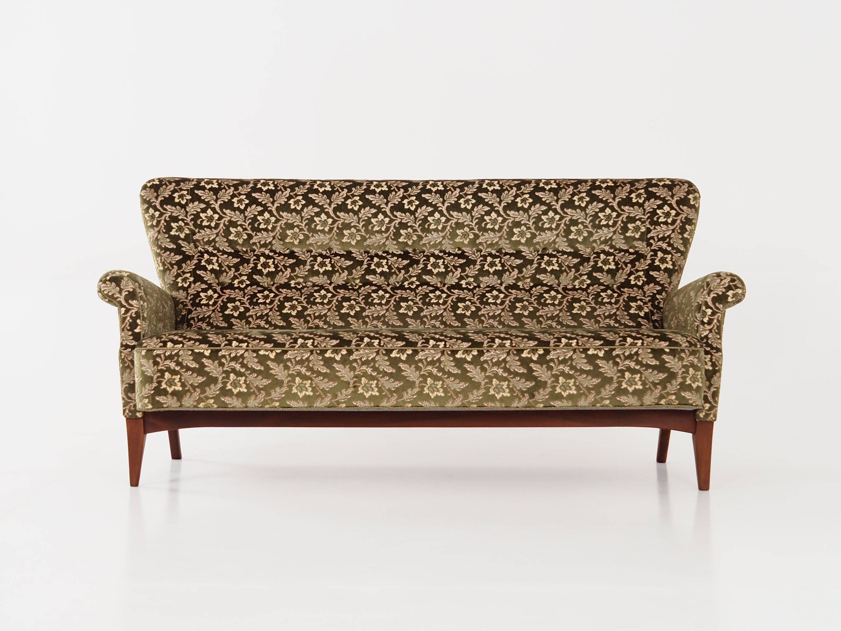 Beech sofa, Danish design, 1960s, manufacturer: Fritz Hansen