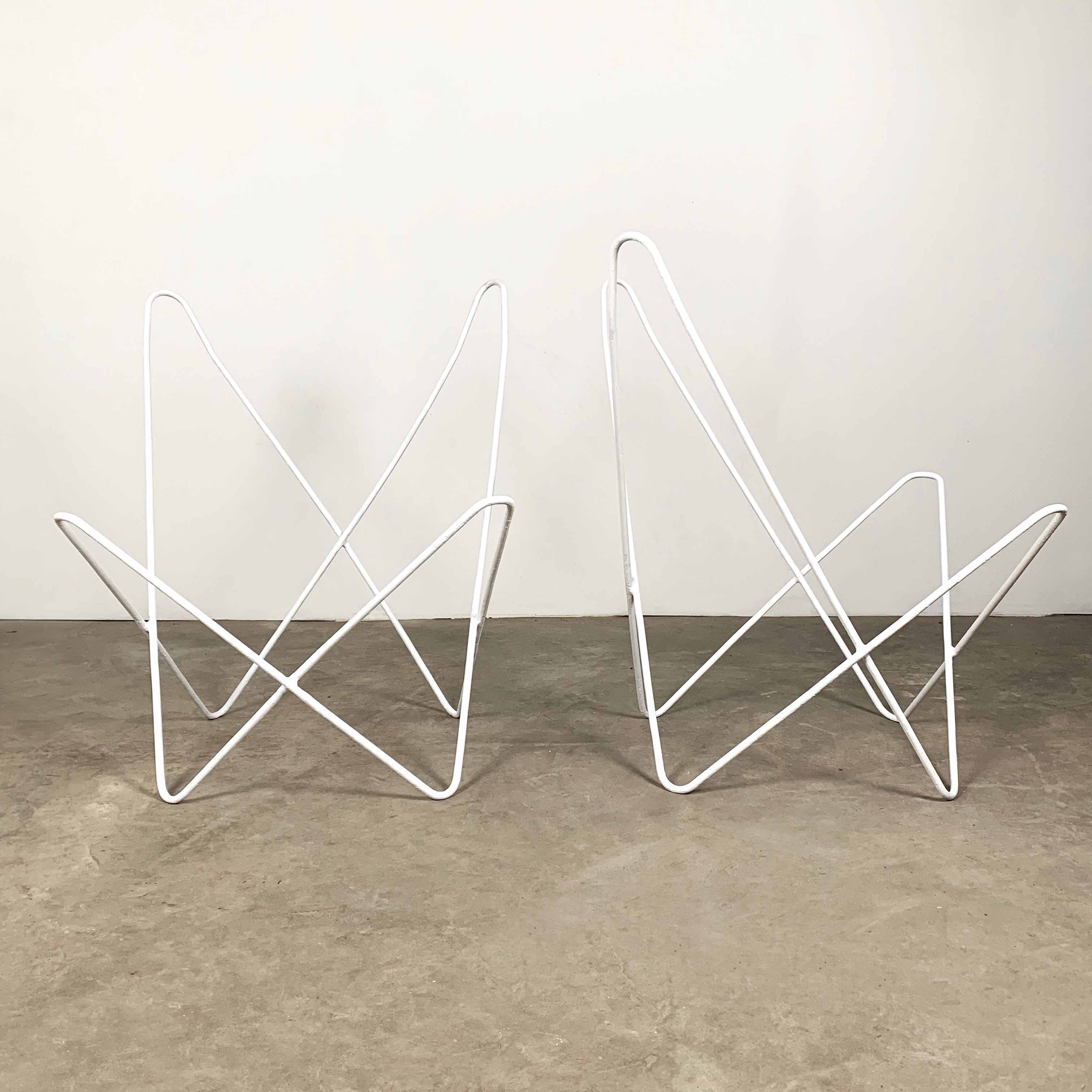 Butterfly lounge chairs by Jorge Ferrari Hardoy for Knoll, 1950
