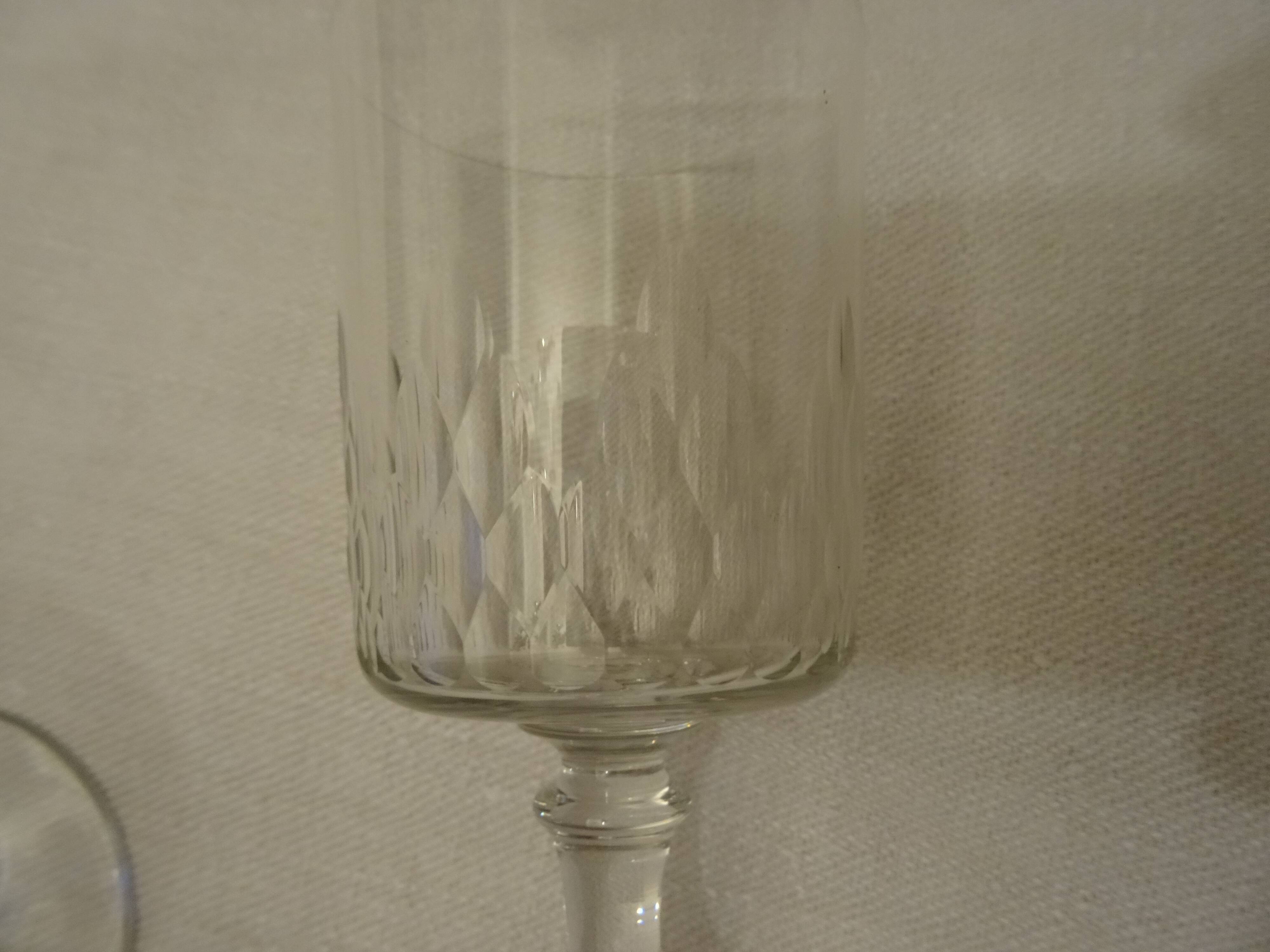 Elegant set of 8 Baccarat wine glasses