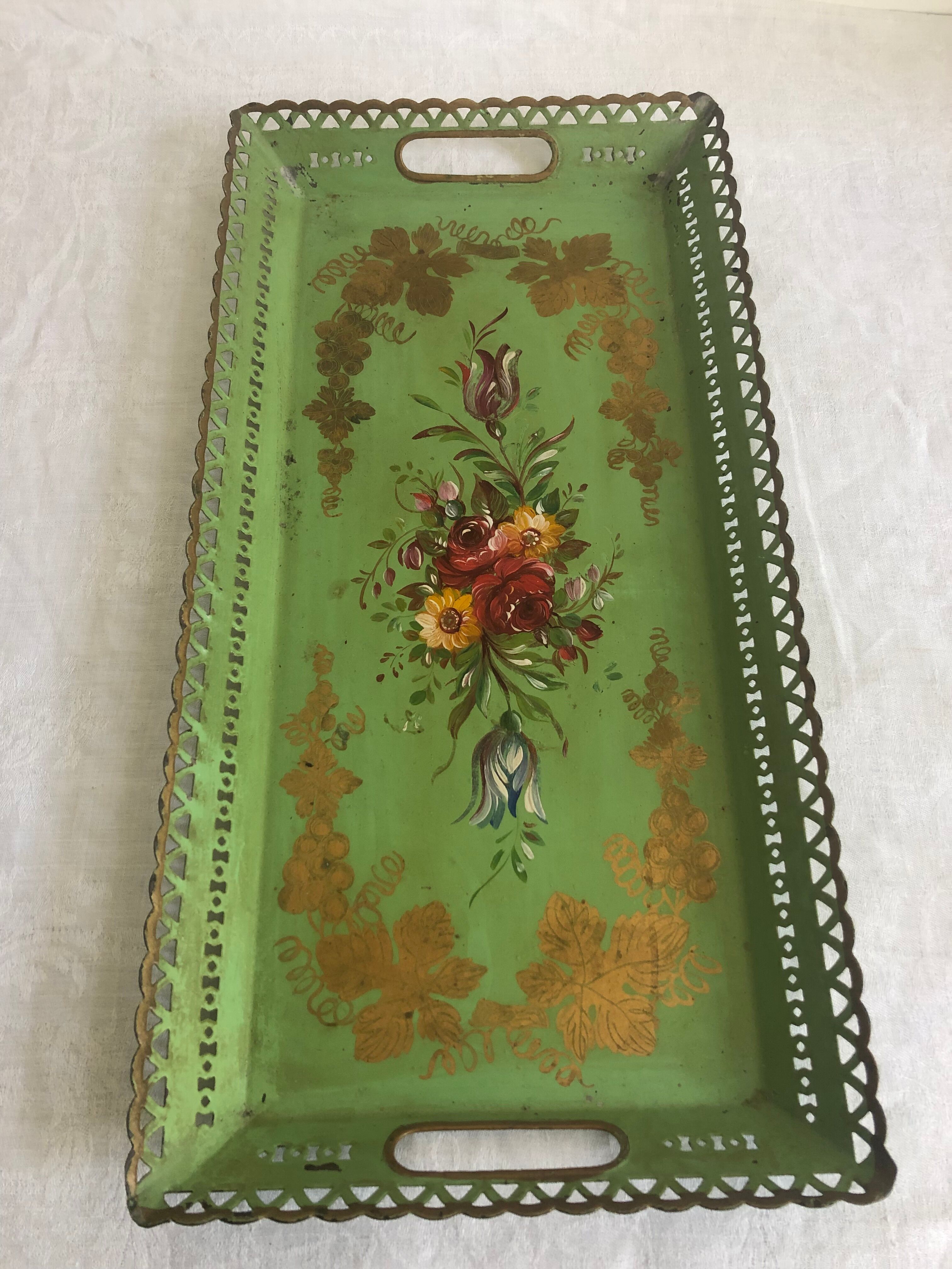 Large Napoleon III tray, painted sheet metal, floral motif