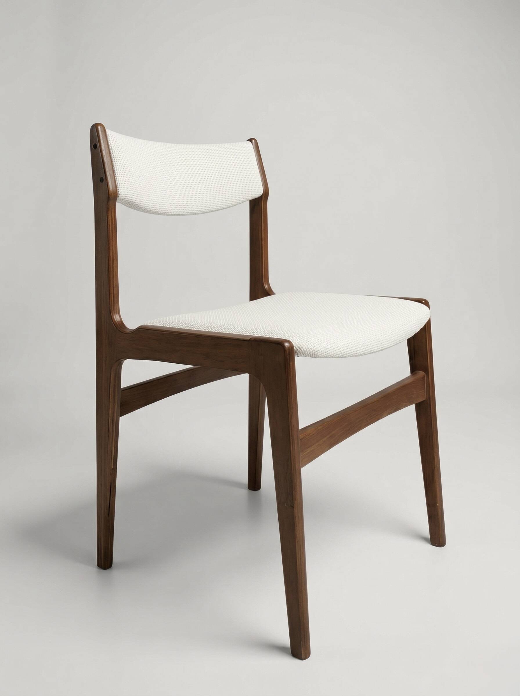 Set of 4 vintage Scandinavian chairs by Erik Buch - 1970
