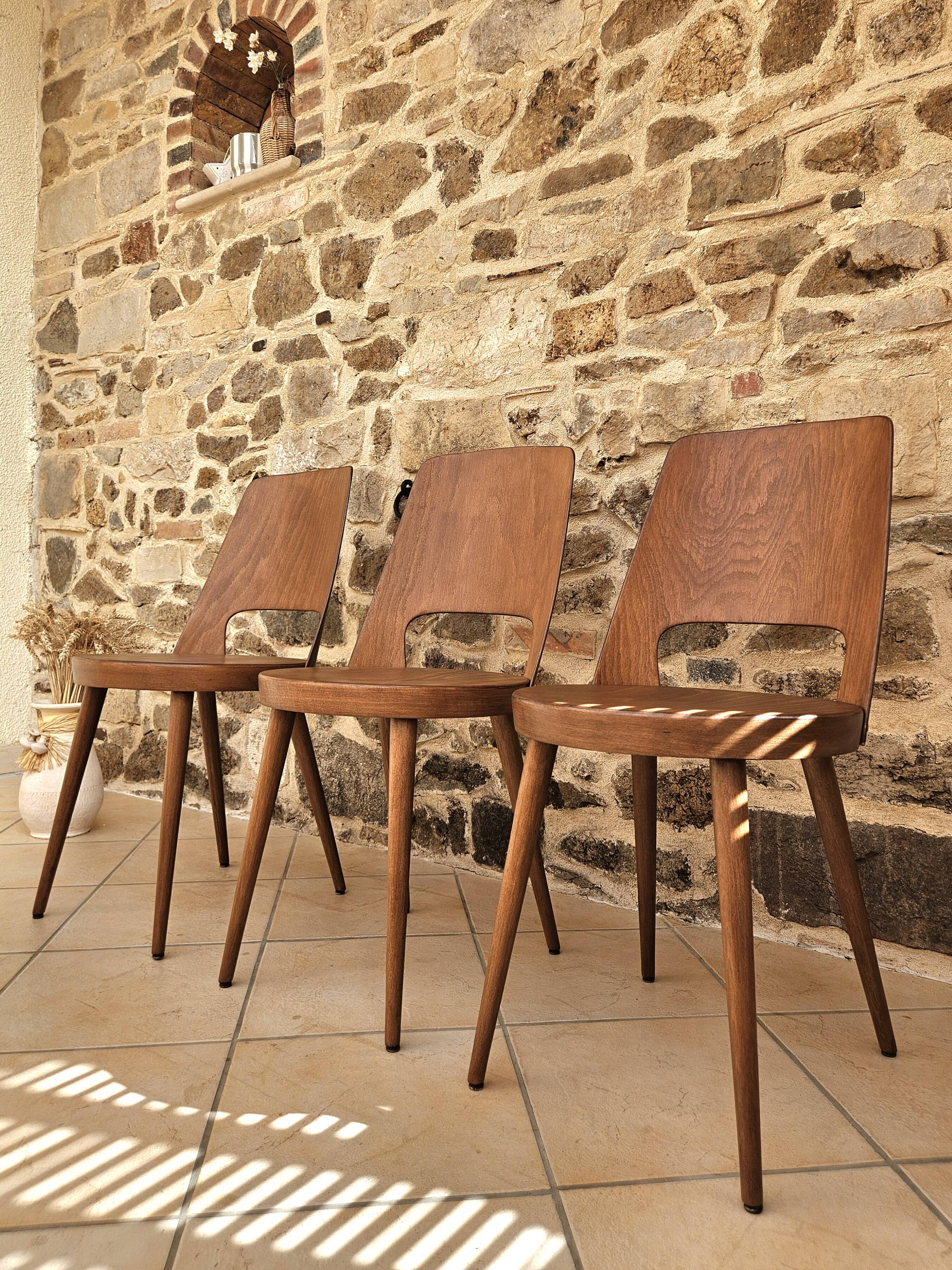 10 Baumann Mondor chairs
