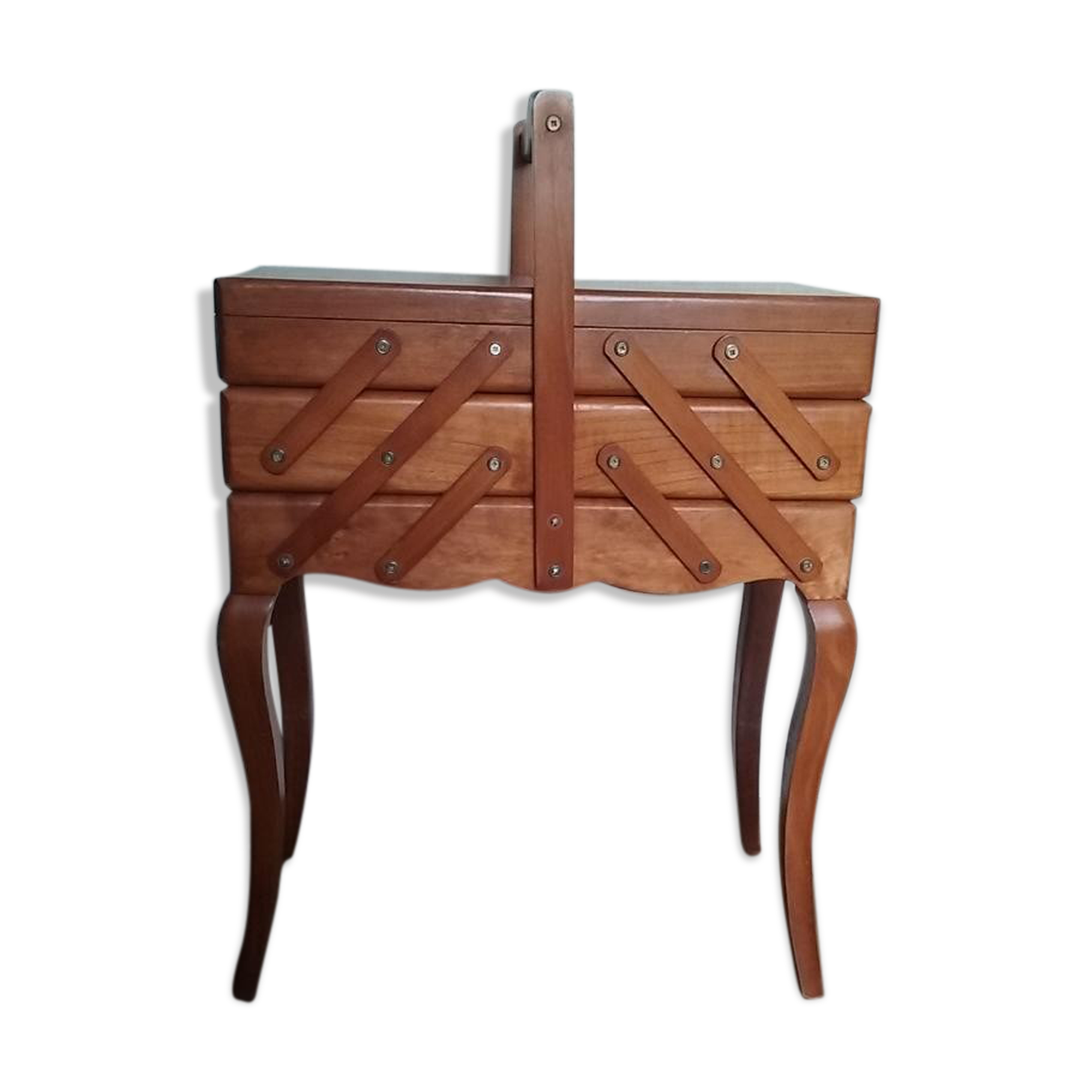 Vintage sewing basket years 60