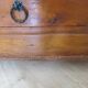 Commode 4 tiroirs en bois massif, début XXème s.