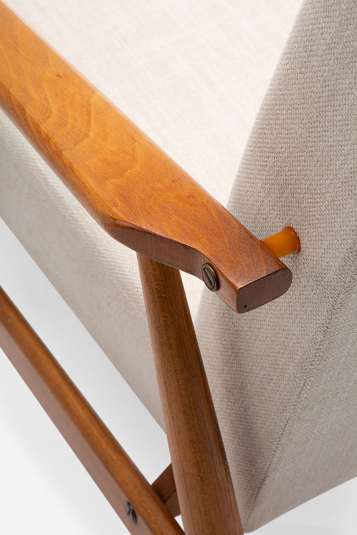Paire de fauteuils Fox des années 1970