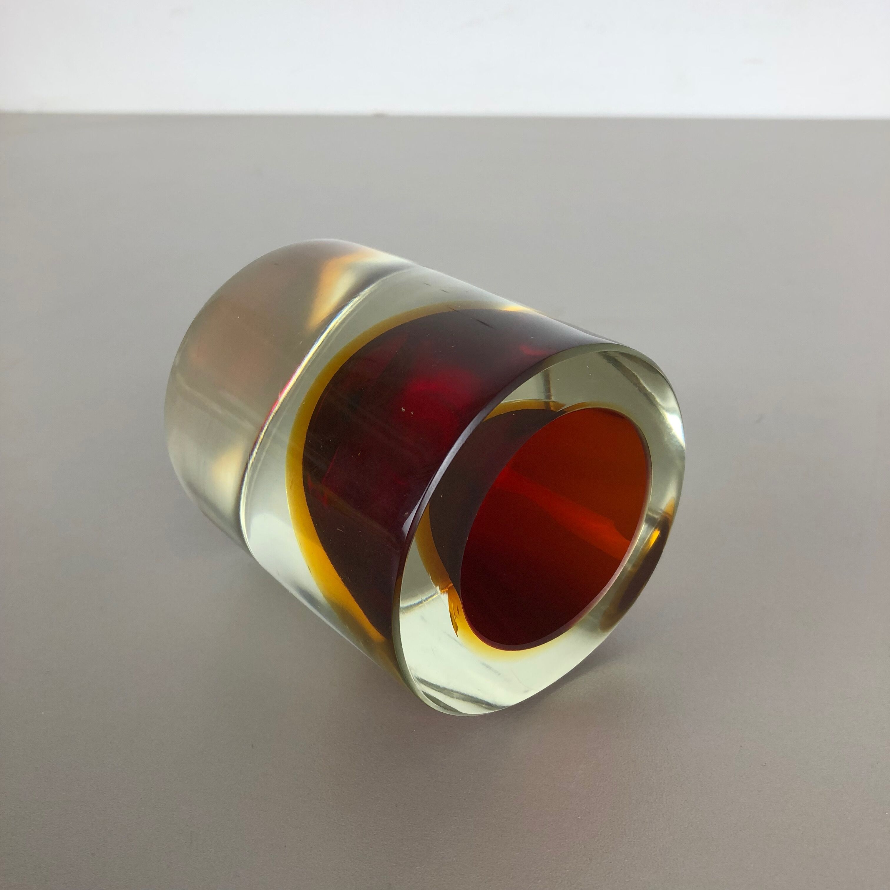 Multi-Color Murano Vetri Glass Sommerso Bowl Shell Ashtray Element, Italy, 1970s