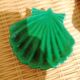 2 green ceramic scallops