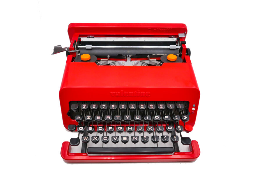 Typewriter Olivetti Valentine red revised ribbon new | Selency