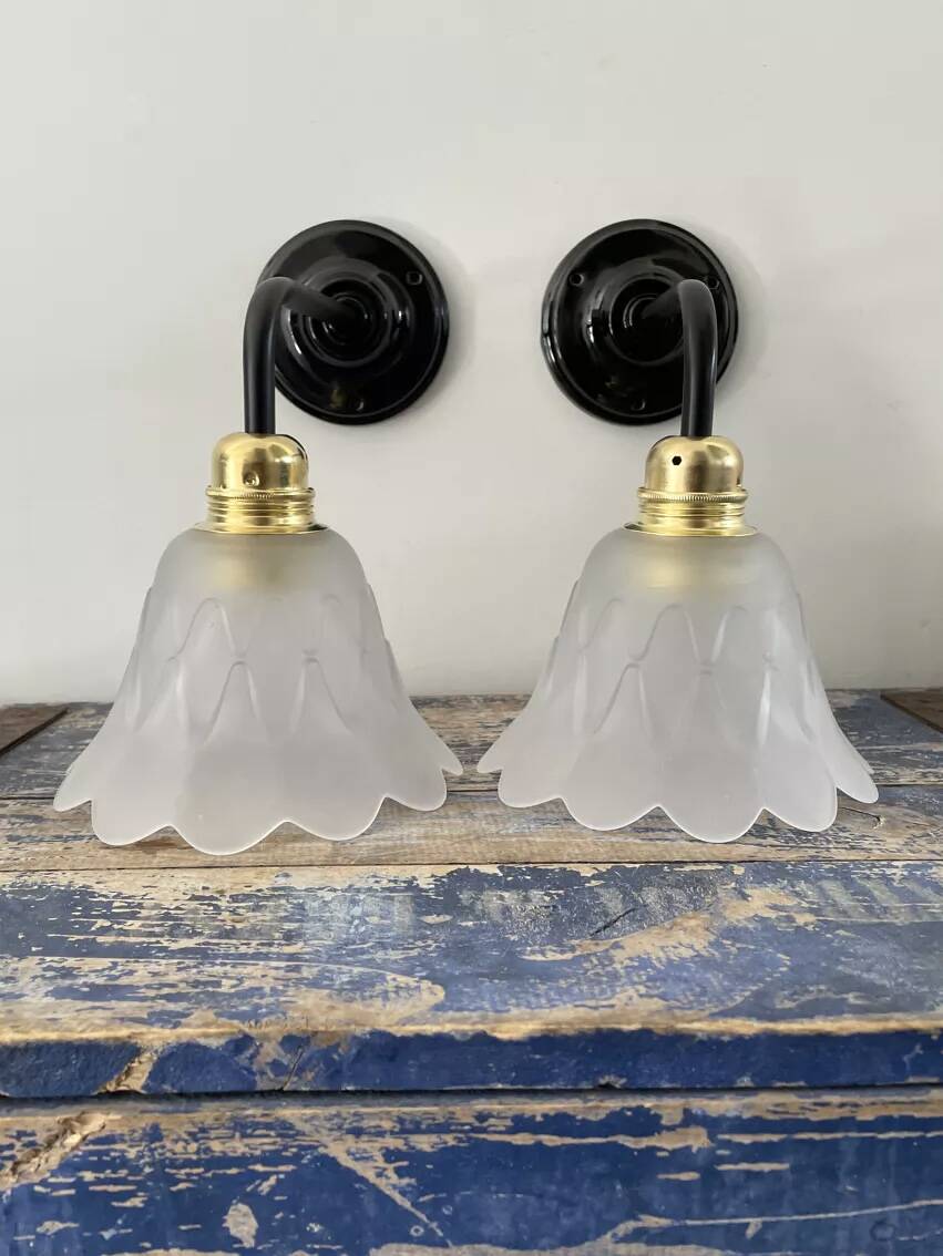 Set of two Art Deco wall lights