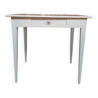 petite table blanche