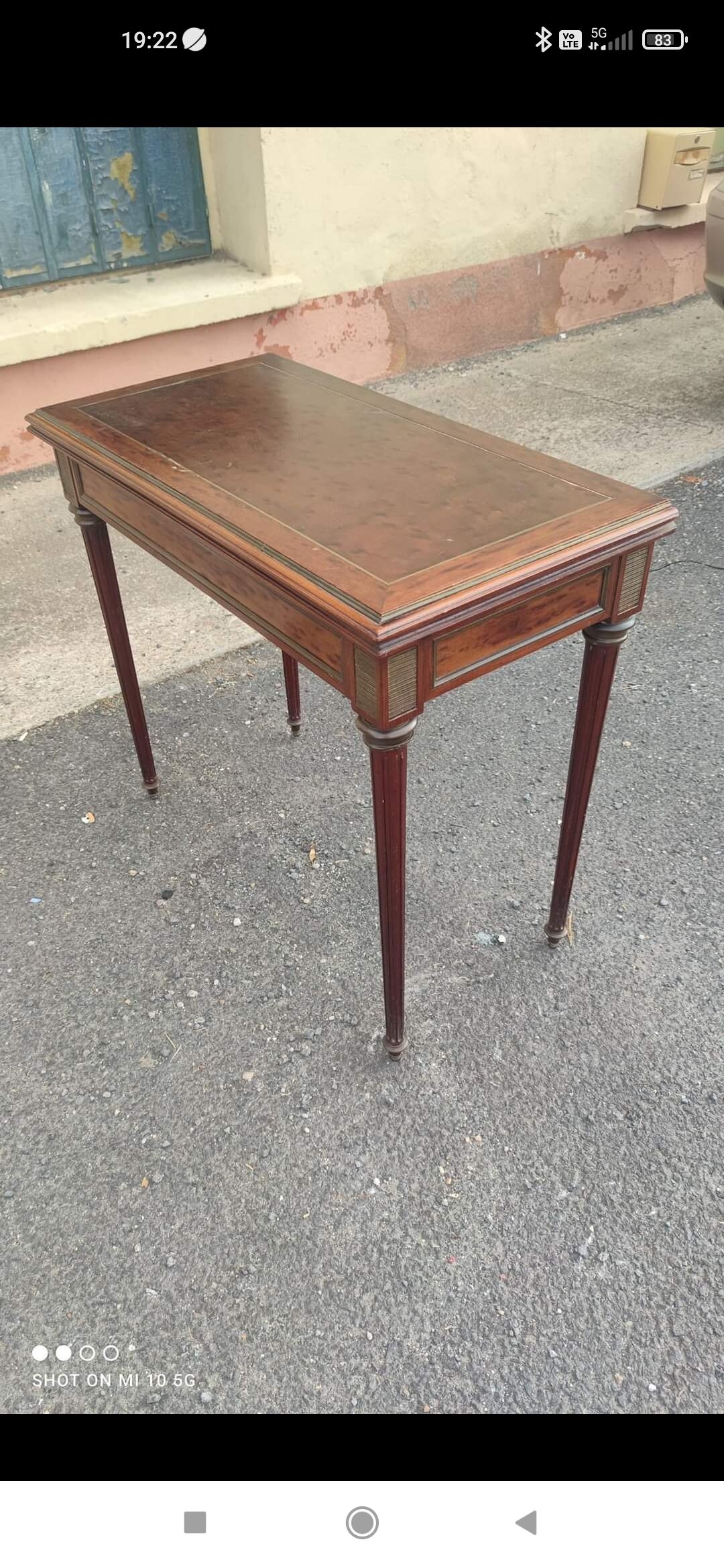Game table in pommeled Cuban mahogany and bronze, Napoleon III period, circa 1870