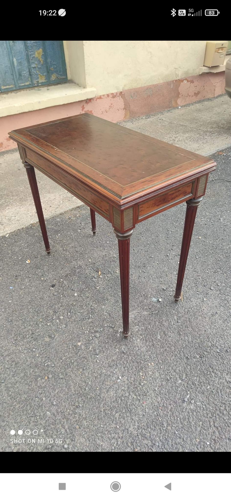 Game table in pommeled Cuban mahogany and bronze, Napoleon III period, circa 1870