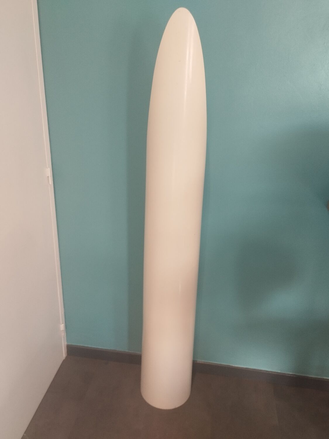 Large mirror lipstick design