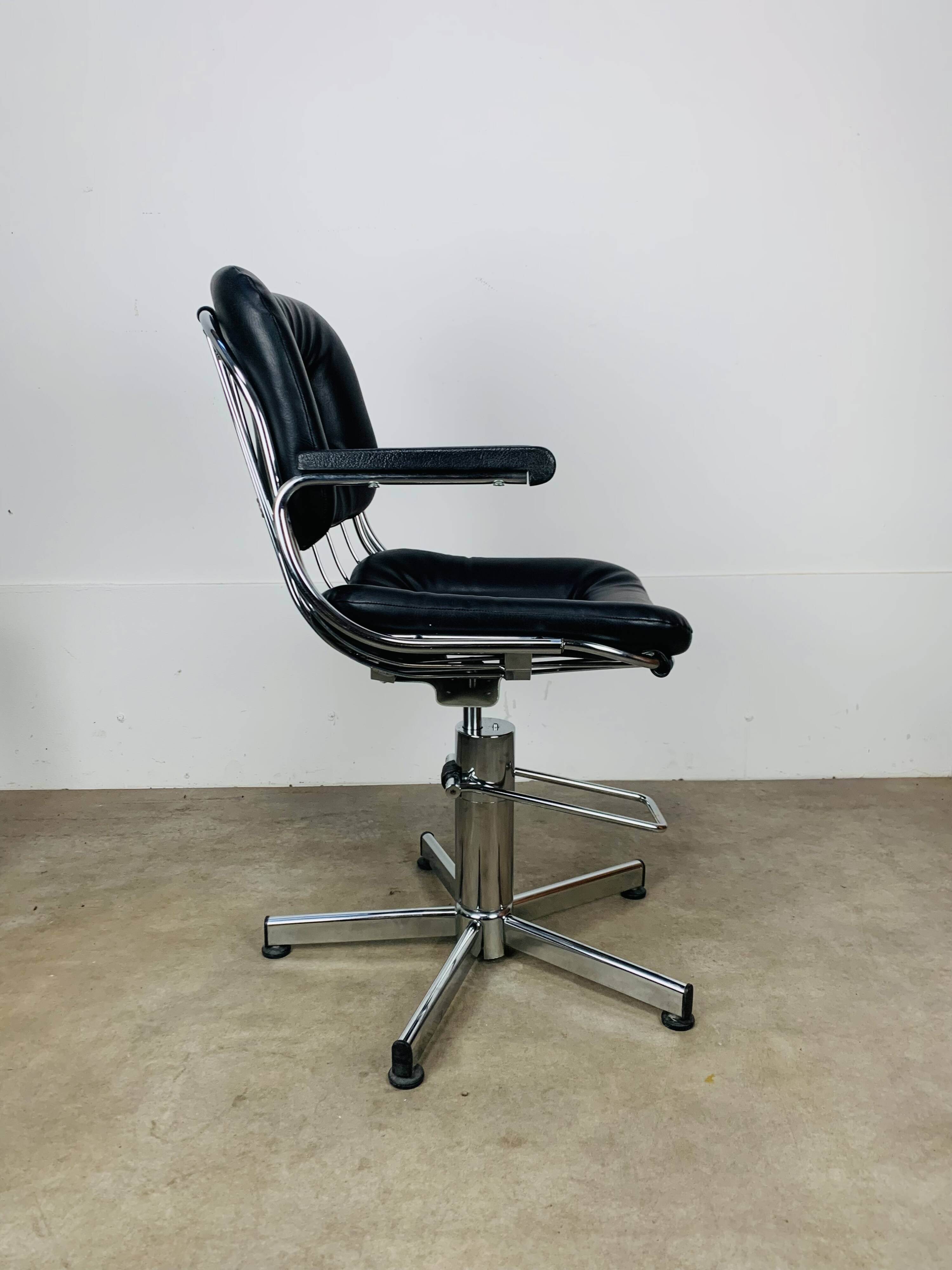 Adjustable and swivel office chair by Gastone Rinaldi