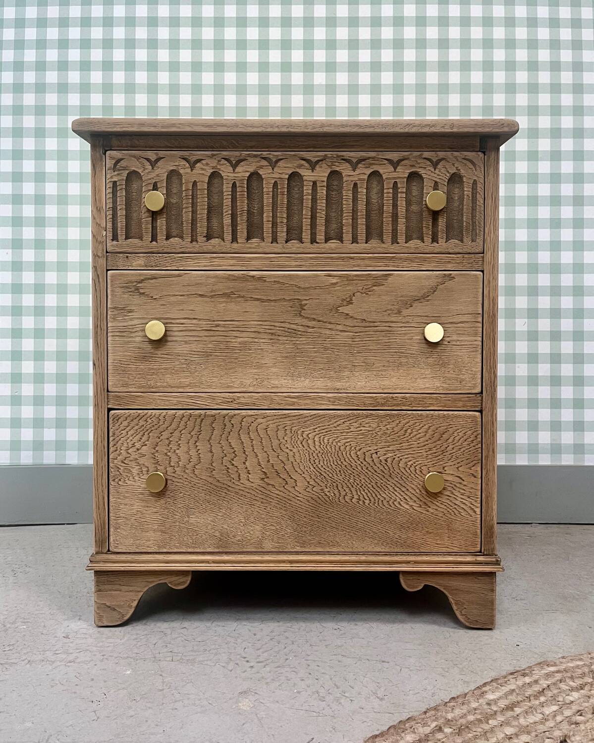 Oak bedside table (refurbished)