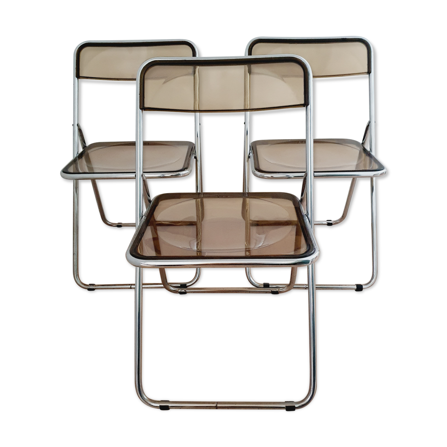 Trio de chaises pliantes en plexiglas