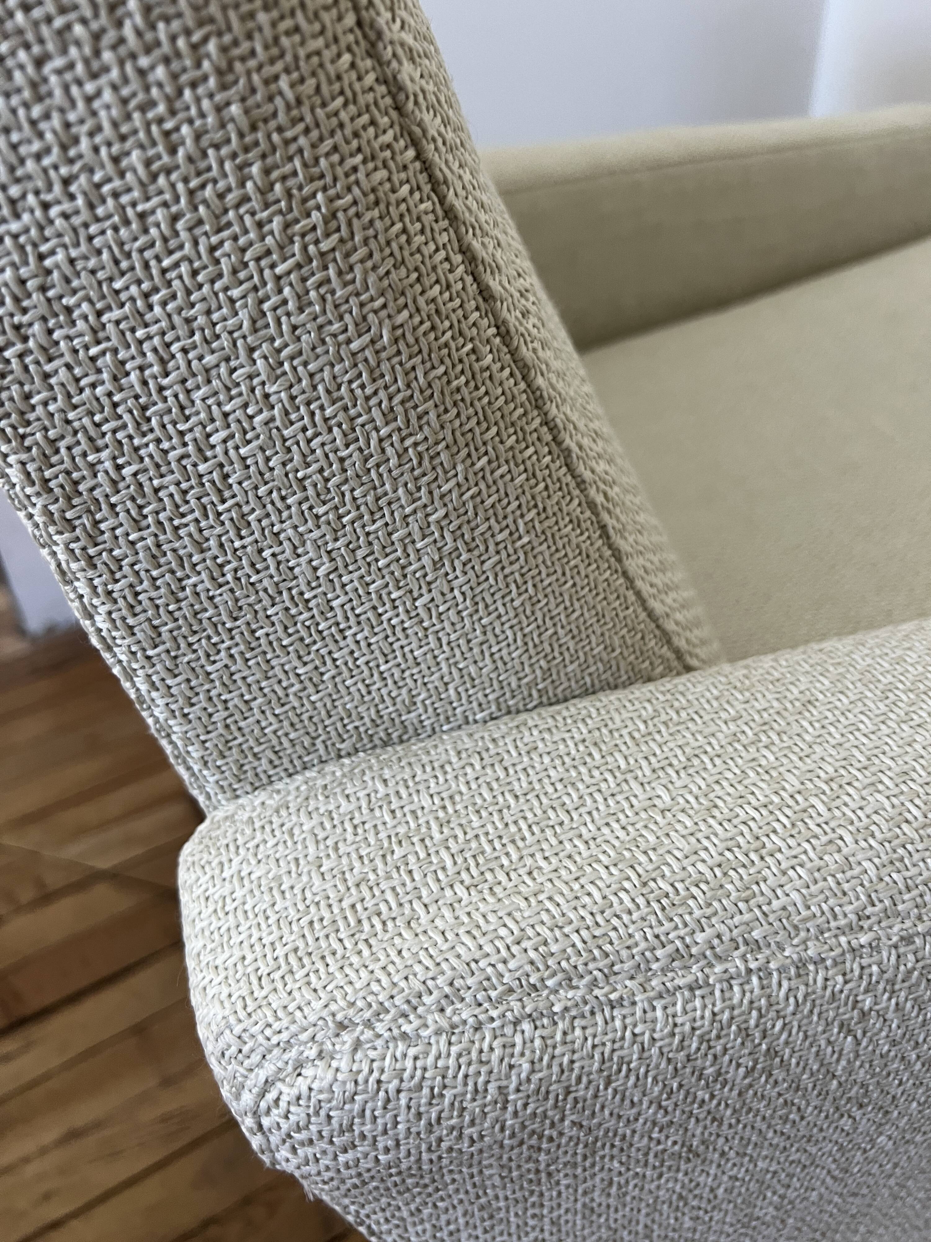 Pair of "Troïka" armchairs by Pierre Guariche, Airborne. Reupholstered 2026.