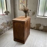 Oak trading post in early XXth century