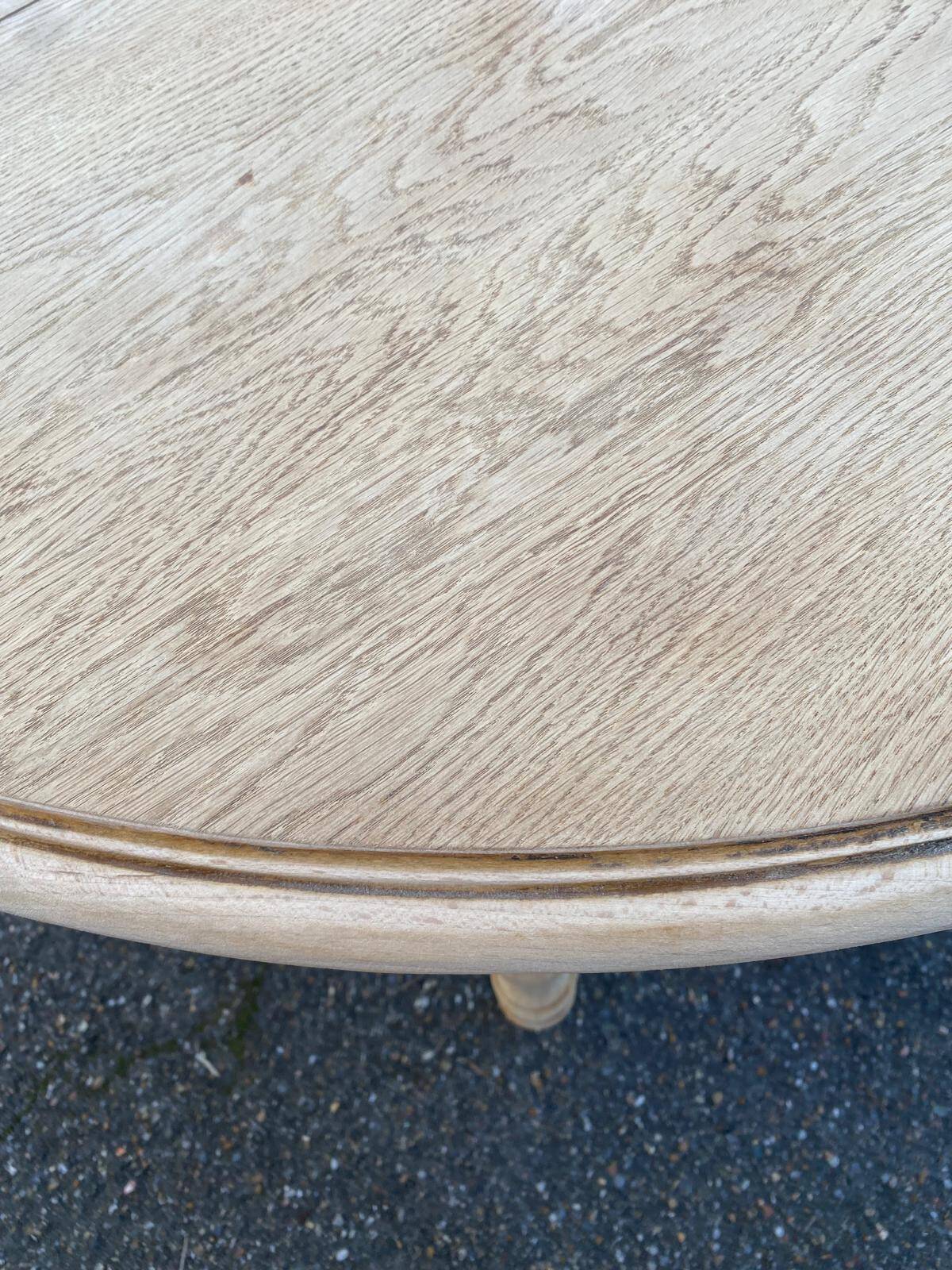 Renovated Louis Philippe round extendable dining table 115cm for 6 people.