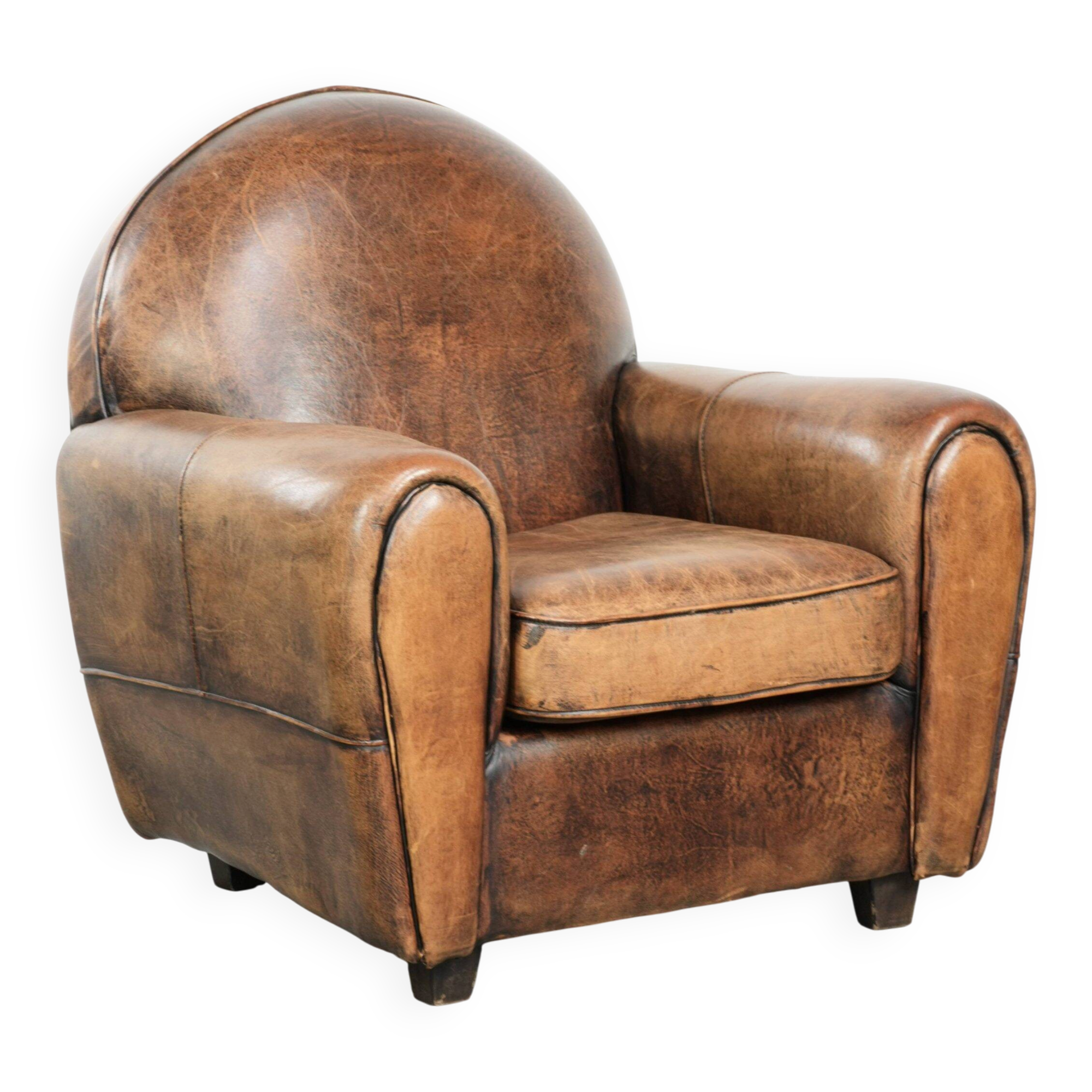 Armchair made of sheepskin leather in Art Deco design with beautiful patina