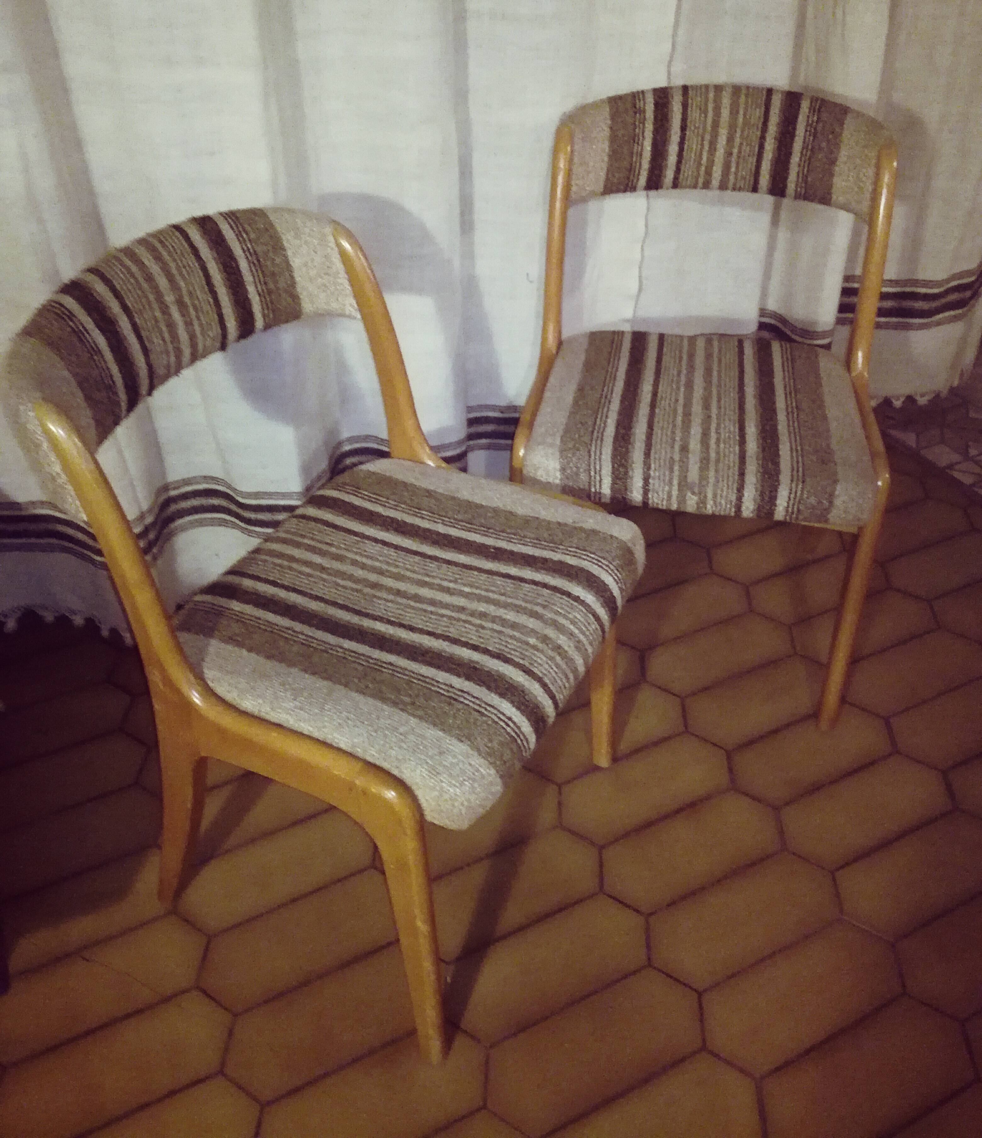 Quatre chaises Baumann 1970