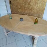 Extendable oval table in renovated solid oak