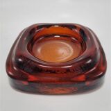 Amber glass pocket emptier